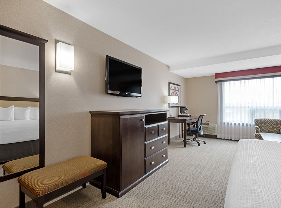  1 King Bed 