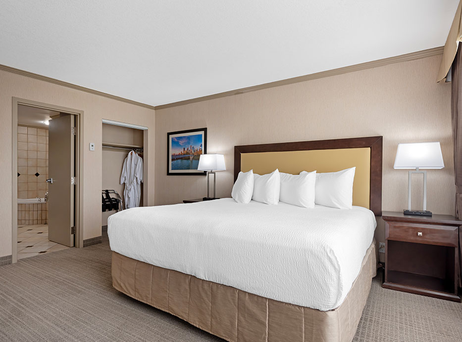 Plaza Suite
