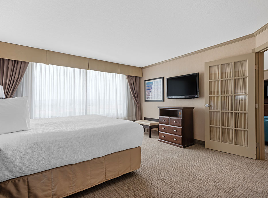 Plaza Suite